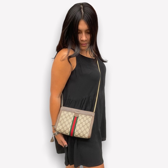 🔴SOLD🔴Gucci clutch crossbody Bag - Picture 16 of 17